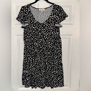 women’s flowy sundress